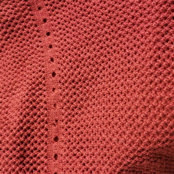 Red knit top - Picture 6 of 6